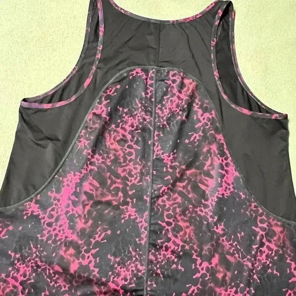 Take Five Tank - Pink Leopard - 1X - Picture 3 of 3